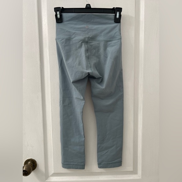 Lululemon Wunder Under Crop (High-Rise) *Full-On Luon 21" Blue Cast (Size 4) - Picture 9 of 12
